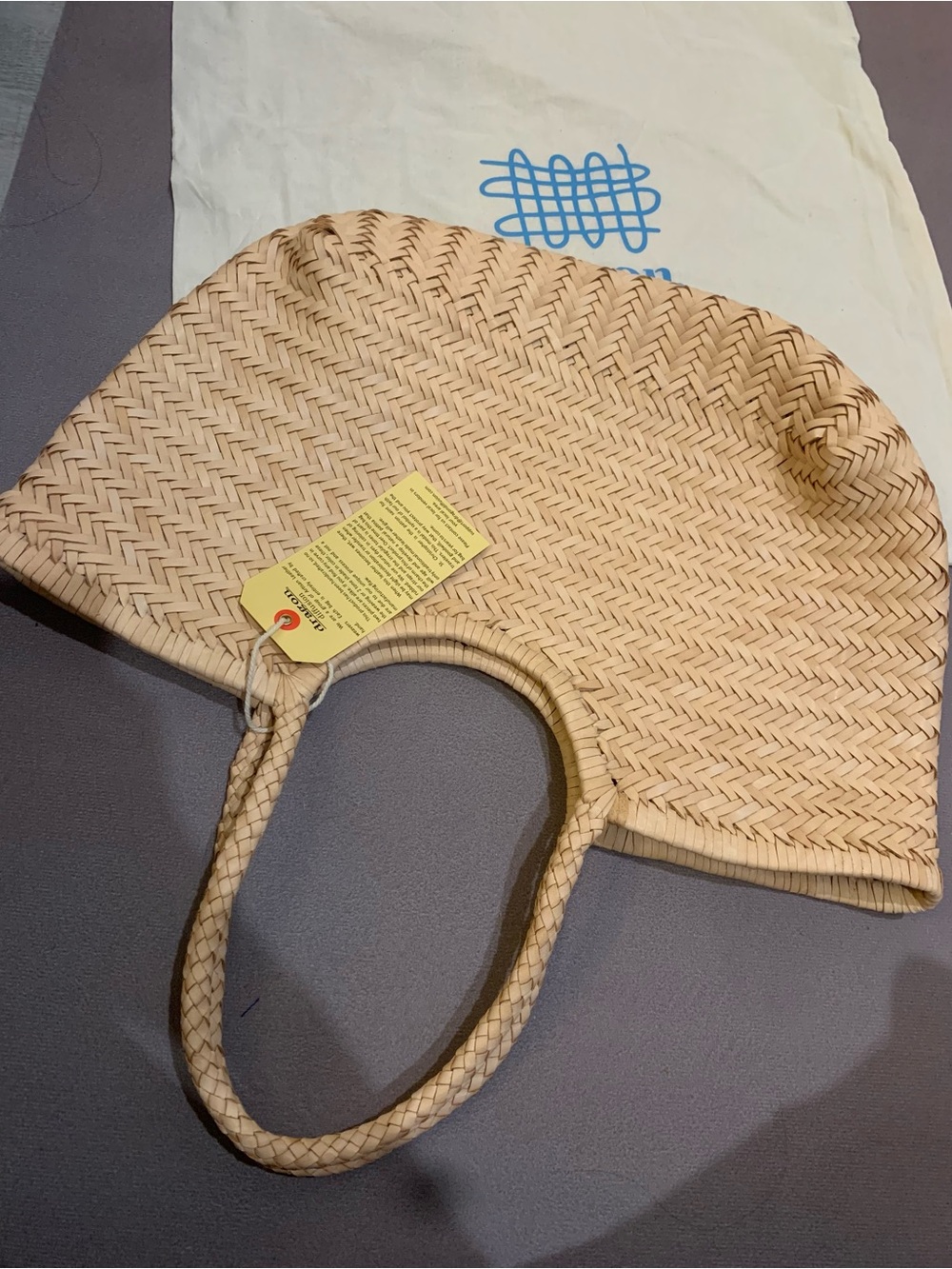 Dragon Diffusion Woven Tote Bag in Cream 8822 - Picture 12 of 12